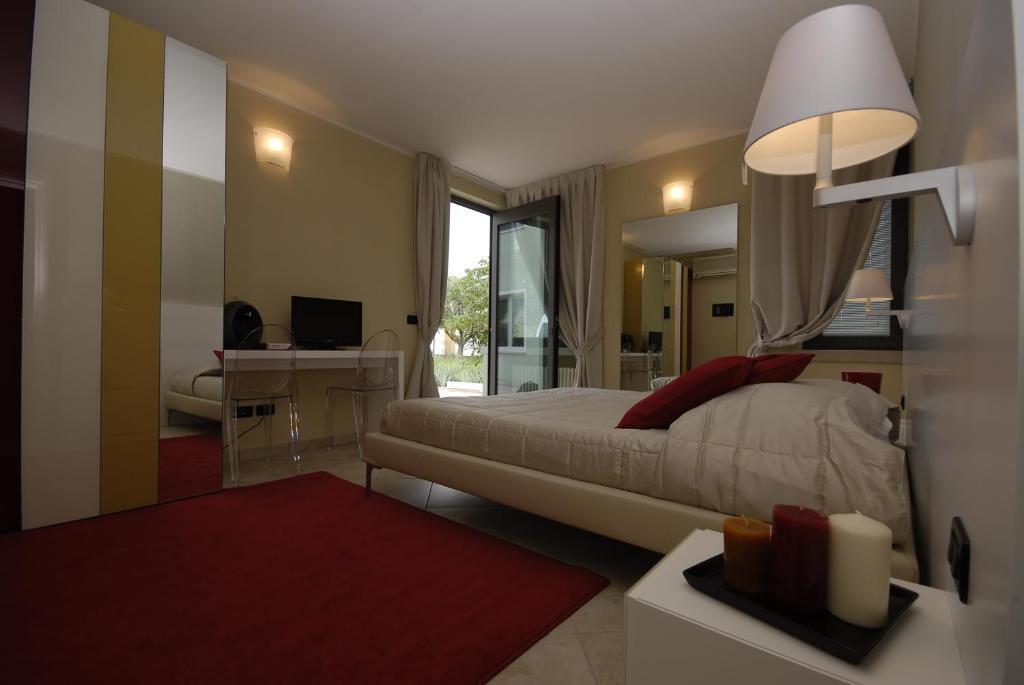 بسكييرا ديل غاردا Relais Corte Bergamini الغرفة الصورة